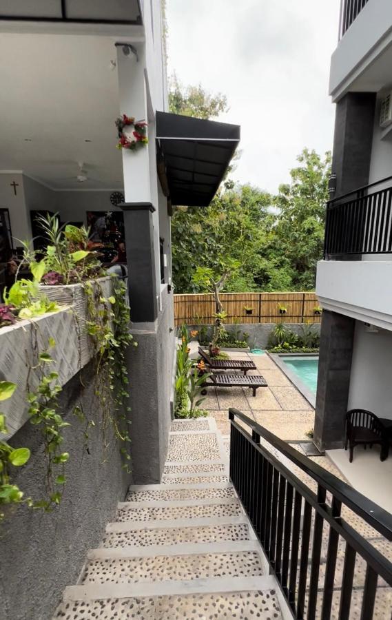 Green Hill Inn Jimbaran Dış mekan fotoğraf